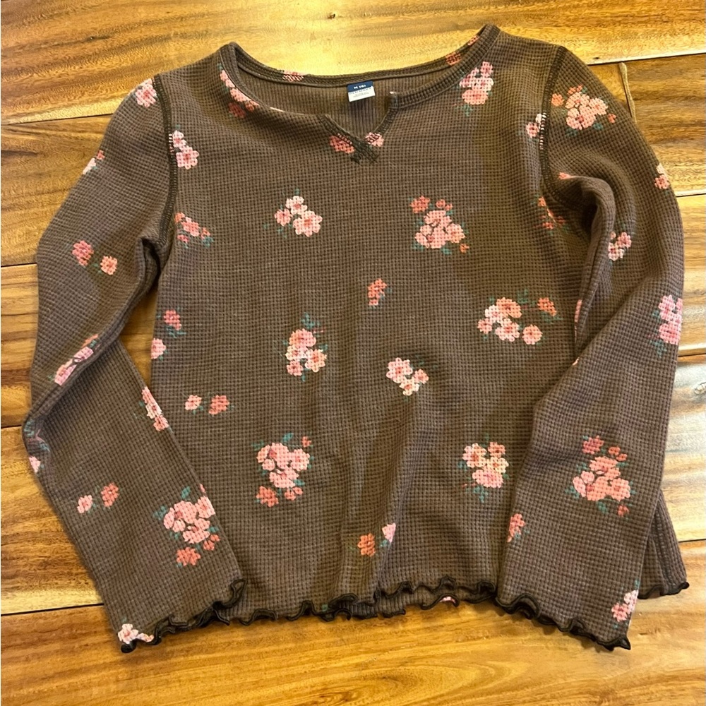 Girl’s brown flower Henley old navy top. Size 8